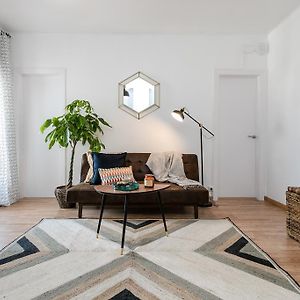 Design Apts near Passeig De Gracia